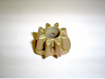 MF052 Pinion Massey Ferguson 10/8, 15/8, 20/8, 15, 20